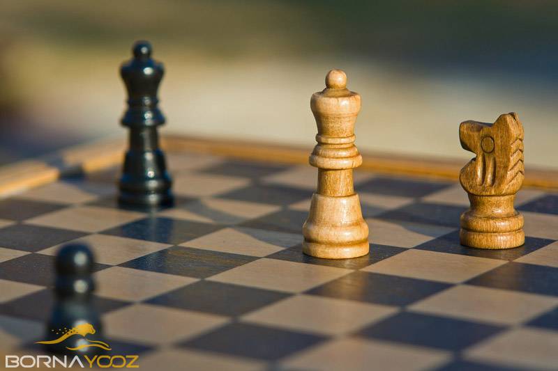 تولید میز و مهره‌های شطرنج